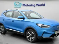 Usado MG ZS Trophy 114 kW (156 HP) 2022 Azul SUV