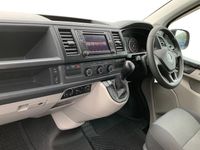 used VW Transporter T32 SWB DIESEL 2.0 TDI BMT 150 Startline Kombi Van DSG [Bluetooth connectivity,Electric front windows,Drinks holder,18"Alloys]