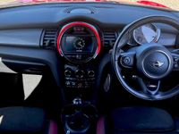 Used Mini Cooper Sport 136 HP (100 kW) 2019 Chili red Hatchback