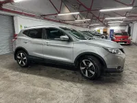 Used Nissan Qashqai N-Connecta 110 HP (80 kW) 2016 Silver SUV
