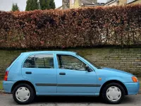 Used Toyota Starlet 75 HP (55 kW) 1998 Blue Hatchback