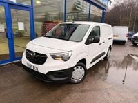 Used Vauxhall Combo 100 HP (73 kW) 2021 White Van