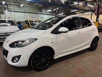 Used Mazda 2 2011 White Hatchback