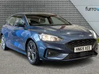 Used Ford Focus ST-Line 123 HP (90 kW) 2019 Blue Hatchback