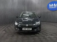 Used Vauxhall Astra Elite 150 HP (110 kW) 2017 Green Estate