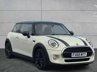 Używany Mini Cooper Classic 134 KM (98 kW) 2018 Biały Hatchback