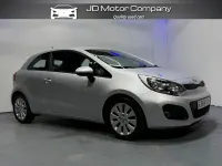 Used Kia Rio 2014 Silver Hatchback