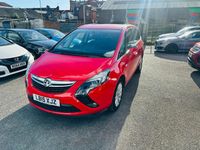 Used Vauxhall Zafira 140 HP (102 kW) 2015 Red MPV