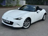 Used Mazda MX5 131 HP (96 kW) 2016 White Cabriolet