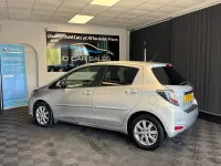 Usata Toyota Yaris Hybrid T4 2012 Argento Utilitaria