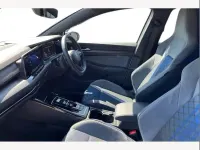 Used VW Golf VIII R 320 HP (235 kW) 2024 White Hatchback