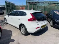 Used Volvo V40 SE 115 HP (84 kW) 2014 White Hatchback