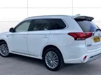 Used Mitsubishi Outlander P-HEV 224 HP (164 kW) 2020 Estate