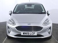 Usado Ford Fiesta Titanium X 101 HP (74 kW) 2019 Prateado Citadino