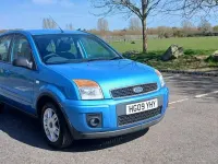 Used Ford Fusion Zetec 2009 Blue Hatchback
