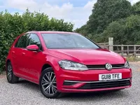 Used VW Golf VII SE 110 HP (80 kW) 2018 Red Hatchback