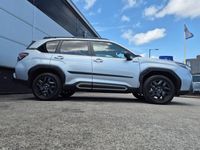 Begagnad Subaru Forester 2025 Silver SUV