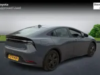 Usado Toyota Prius Design 223 CV (164 kW) 2026 Utilitario