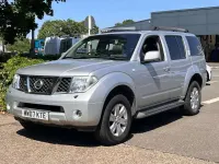 Used Nissan Pathfinder 174 HP (127 kW) 2007 Silver SUV
