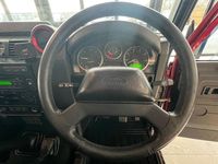 Used Land Rover Defender 122 HP (89 kW) 2012 Red Pickup