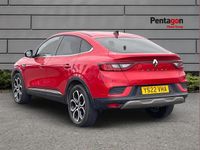 Begagnad Renault Arkana Version S 138 HK (101 kW) 2022 Röd SUV