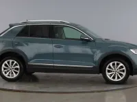 Used VW T-Roc Style 150 HP (110 kW) 2025 Blue SUV