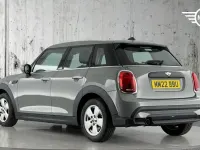Usado Mini ONE Classic 101 CV (74 kW) 2022 Gris Utilitario