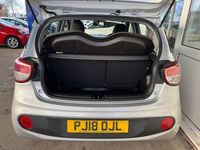 Used Hyundai i10 SE 66 HP (48 kW) 2018 Grey Hatchback
