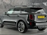 Used Mini Countryman 136 HP (100 kW) 2022 Midnight black SUV