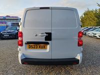 Used Vauxhall Vivaro S 100 HP (73 kW) 2023 White MPV