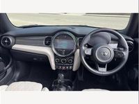 Used Mini Cooper Cabriolet Exclusive 136 HP (100 kW) 2023 Chili red Cabriolet