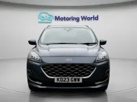 Usado Ford Kuga Vignale 190 HP (139 kW) 2023 Azul SUV