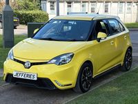 Used MG MG3 2015 Yellow Hatchback