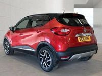Second-hand Renault Captur Signature 90 CP (66 kW) 2016 Roșu SUV