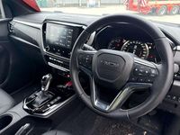 New Isuzu D-Max 163 HP (119 kW) 2025 Black Pickup