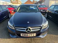 Used Mercedes C200 136 HP (100 kW) 2016 Blue Estate