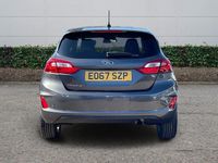 Begagnad Ford Fiesta Titanium 2017 Grå Halvkombi