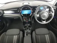 Used Mini Cooper S Classic 178 HP (130 kW) 2024 Green Hatchback
