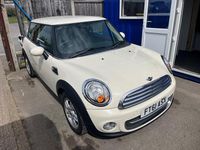 Used Mini Cooper Hatch 2011 White Hatchback