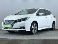 Used Nissan Leaf N-Connecta 39 kW (54 HP) 2018 White Hatchback
