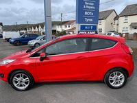 Used Ford Fiesta Zetec 2015 Red Hatchback