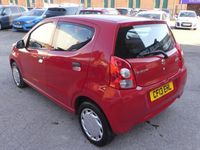 Used Suzuki Alto 68 HP (50 kW) 2013 Red Hatchback