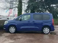 Used Vauxhall Combo 100 kW (136 HP) 2022 Blue MPV