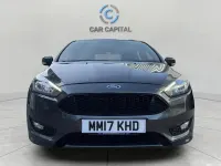 Used Ford Focus ST-Line 125 HP (91 kW) 2017 Grey Hatchback