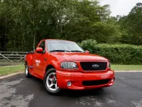 Used Ford F-150 300 HP (220 kW) 2005 Red Pickup