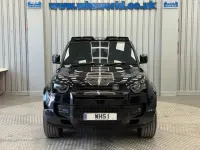 New Land Rover Defender HSE Dynamic 2025 Black SUV