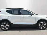 Used Volvo XC40 Plus 161 HP (118 kW) 2024 White SUV