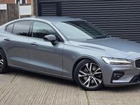 Usado Volvo S60 R-Design 250 HP (183 kW) 2020 Cinzento Sedan