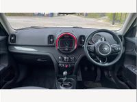 Used Mini Cooper Countryman 136 HP (100 kW) 2018 White SUV