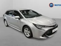 Usado Toyota Corolla 122 HP (89 kW) 2021 Prateado Carrinha